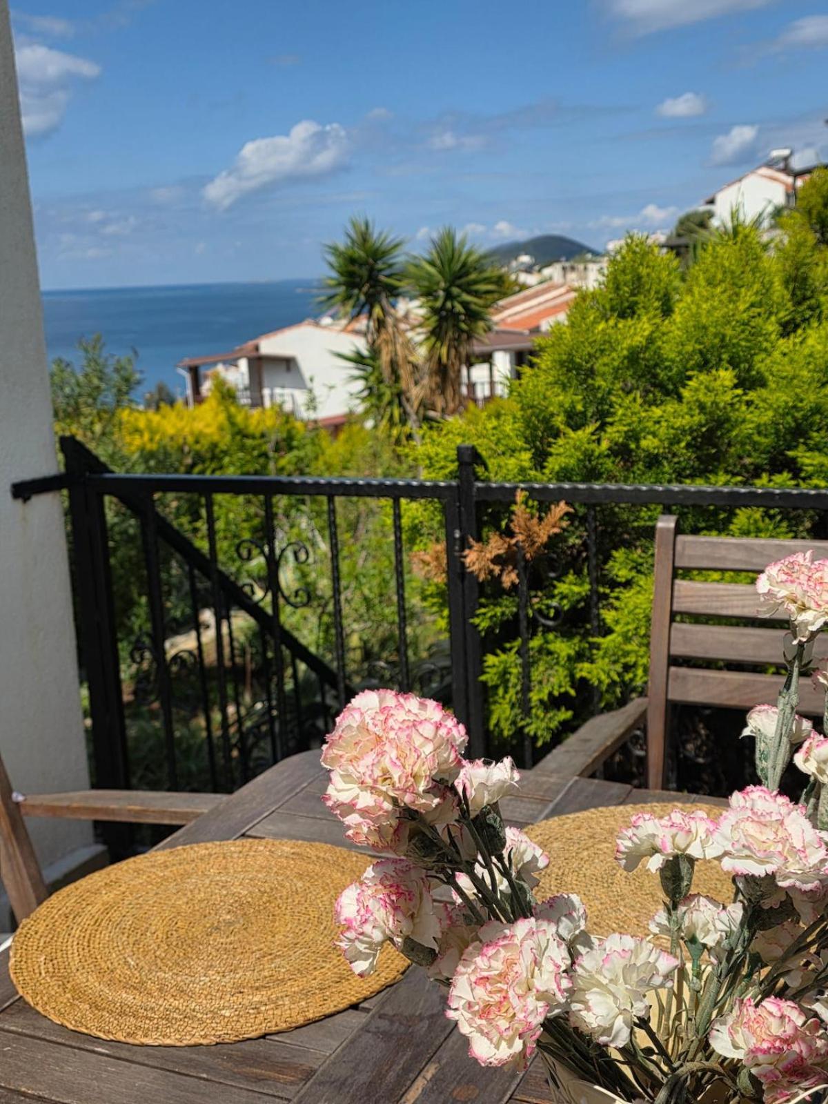 Sevinc Akasya Luxury Villa Milas Екстериор снимка